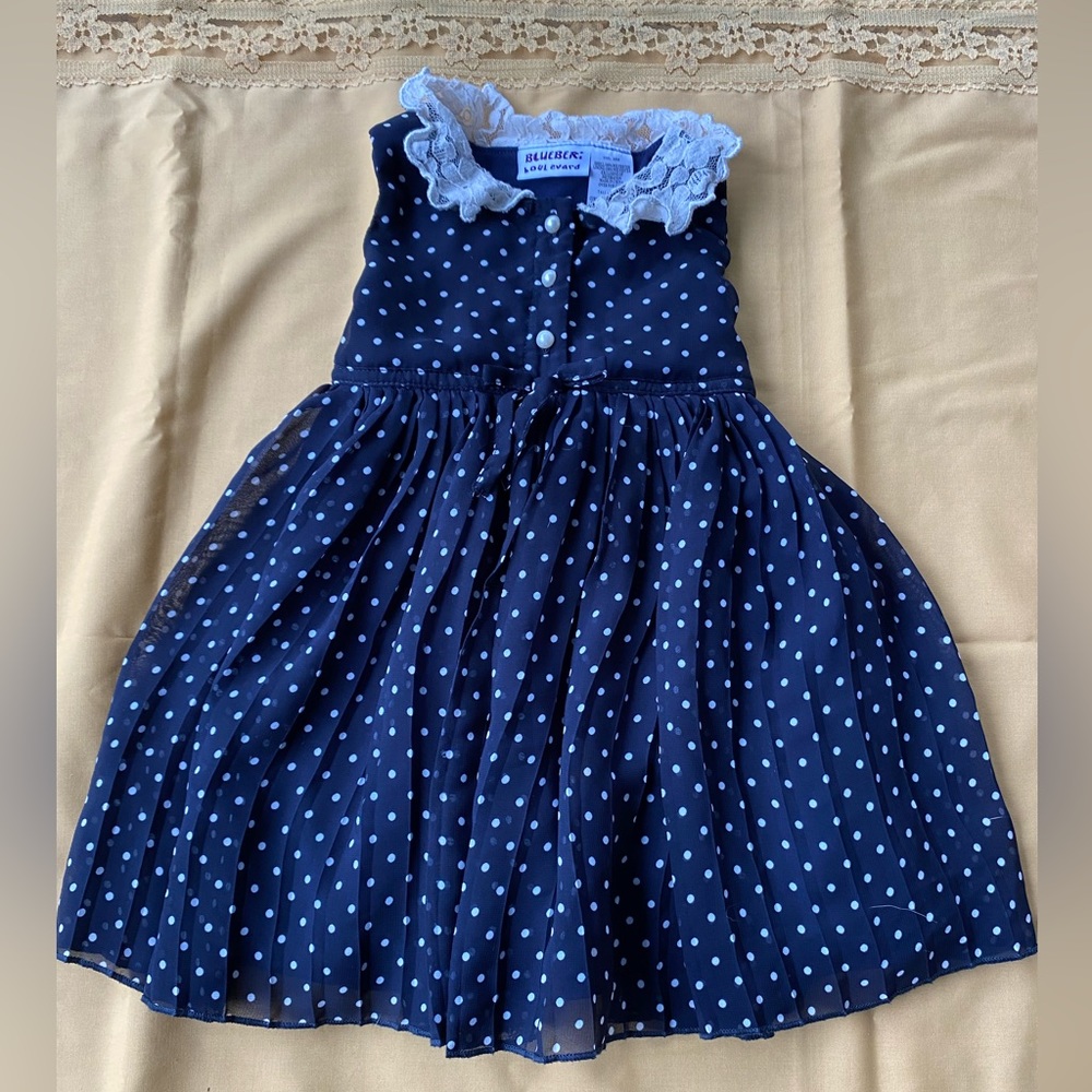 24 month Vintage blue and white polka dot dress, lace collar.  VGUC.